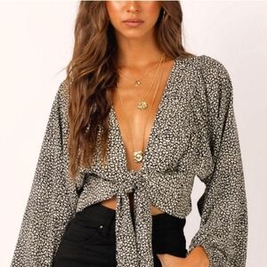 Princess Polly Black and Cream Tie Front Crop Top